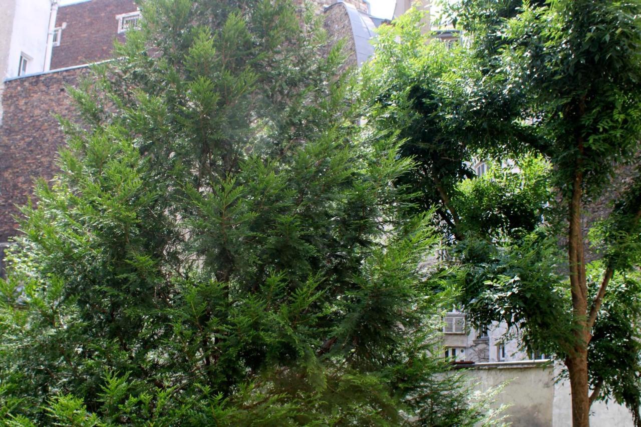 A Cosy Gem 2 Steps From The Sacre-Coeur Lägenhet Paris Exteriör bild